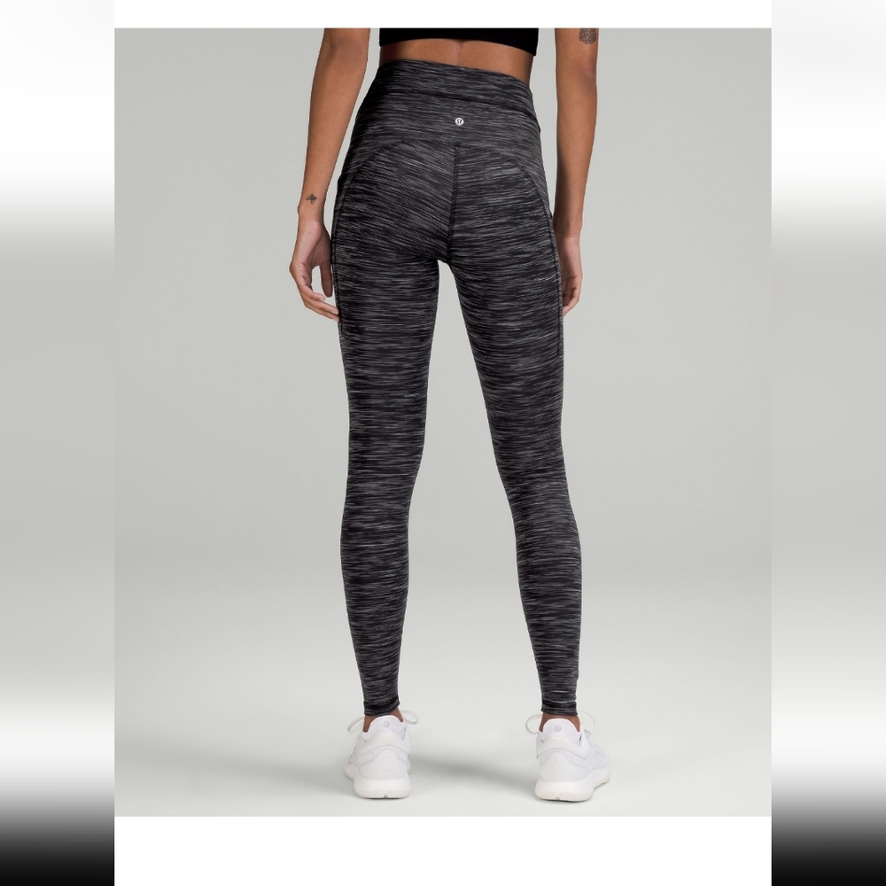 Lululemon Power Thru HR Tight 25" size 4